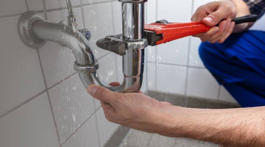 Expert burst pipe repair services in Central Lake, MI